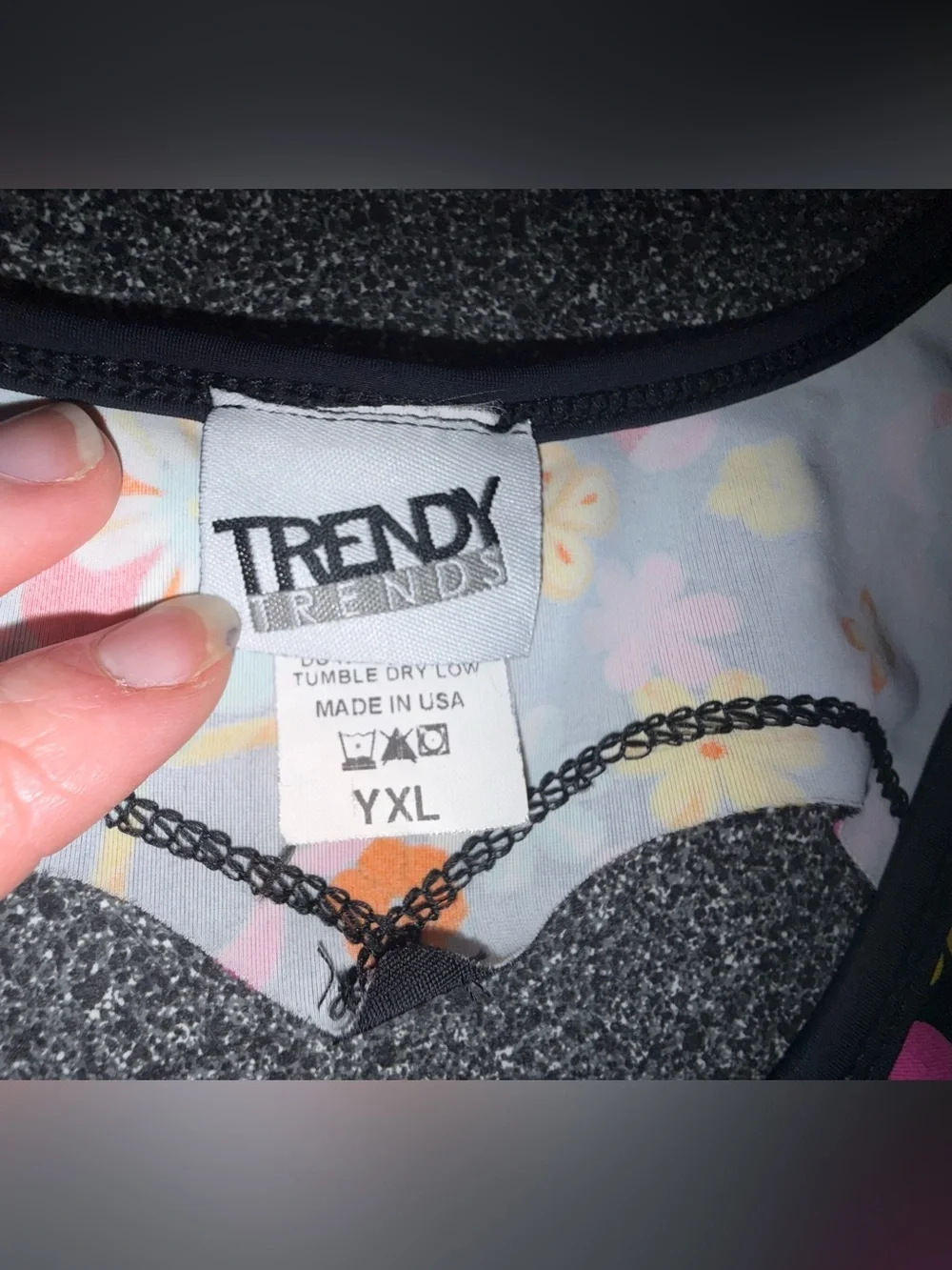 Trendy Threads Dance Bra Top Size Youth X-Large Black & Groovy Dance Theme